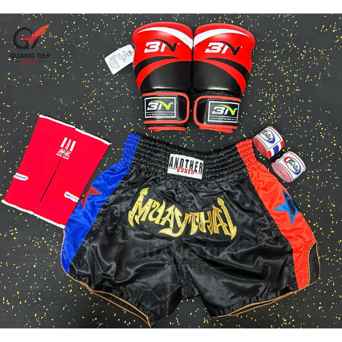 COMBO TẬP BOXING CƠ BẢN GĂNG BOXING + BĂNG ĐA + QUẦN MUAY + TẤT BẢO VỆ - ĐỎ
