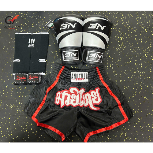 COMBO TẬP BOXING CƠ BẢN GĂNG BOXING + BĂNG ĐA + QUẦN MUAY + TẤT BẢO VỆ - ĐEN