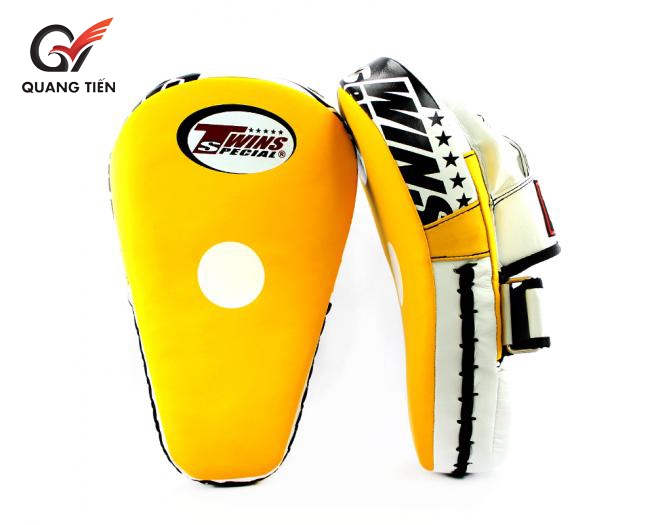 ĐÍCH ĐẤM DÀI TWINS PML21 FOCUS MITTS ( Giá bán theo đôi 2 chiếc)
