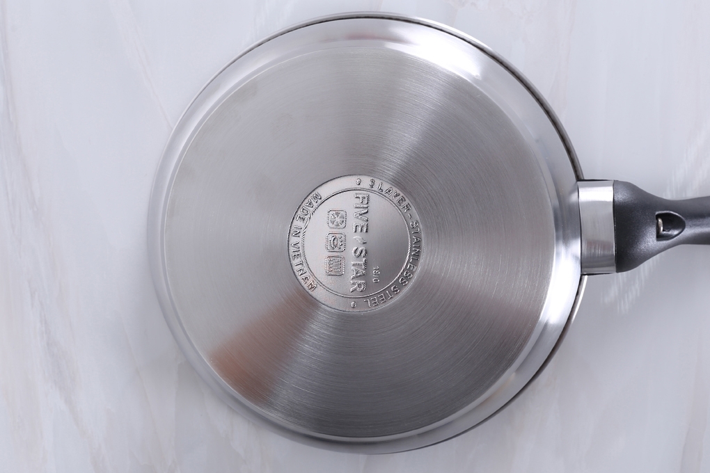Chảo inox chống dính 3 đáy 22 cm Fivestar