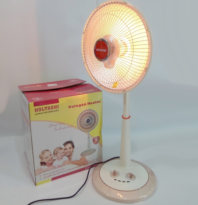 Quạt sưởi cây Holtashi nón TC503