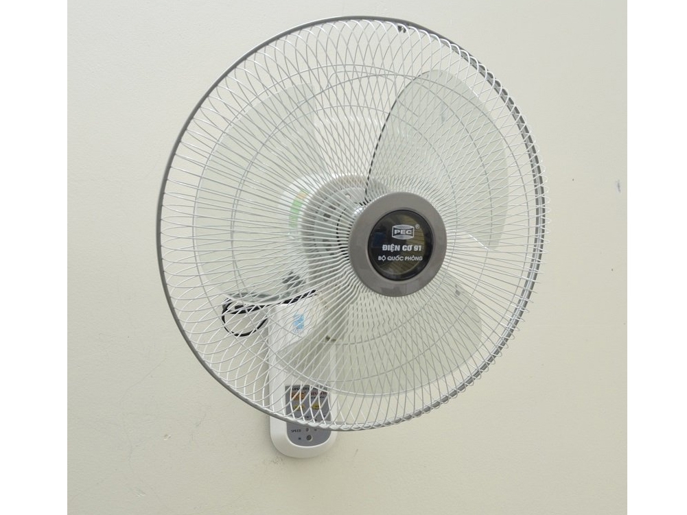Quạt treo tường điều khiển Điện Cơ 91 QTT-ĐKA