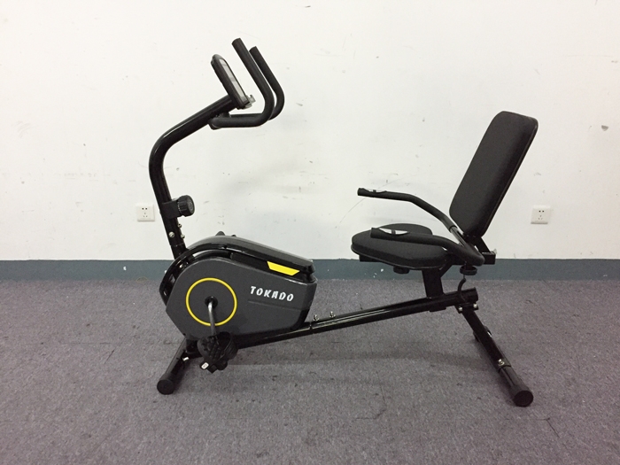 Xe đạp thể dục Tokado TK 360R