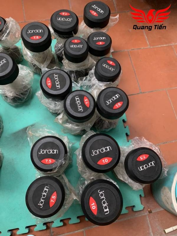 Tạ tay cao su Jordan 7,5kg cao cấp chính hãng QT21 ( giá 1 chiếc)