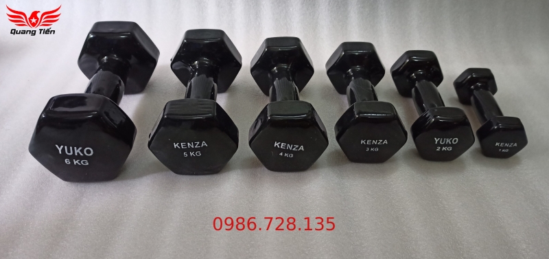 Tạ tay cao su cao cấp Kenza 4 kg (giá 1 quả)