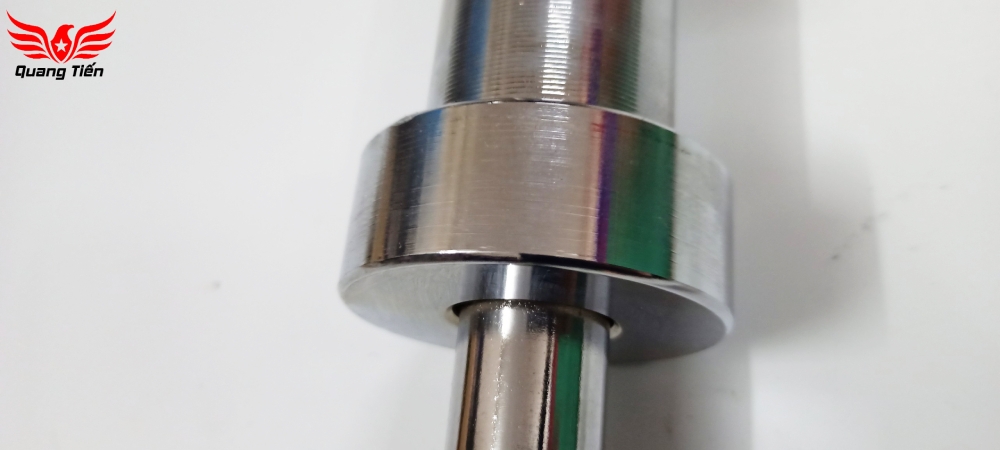 Đòn tạ 1,8 m phi 50 Goldnova nhập khẩu QT503
