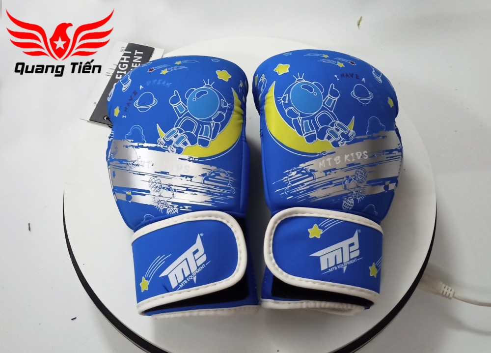 Găng tay boxing mini màu xanh MTB trẻ em 6oz 6.0 new cá tính new 2025