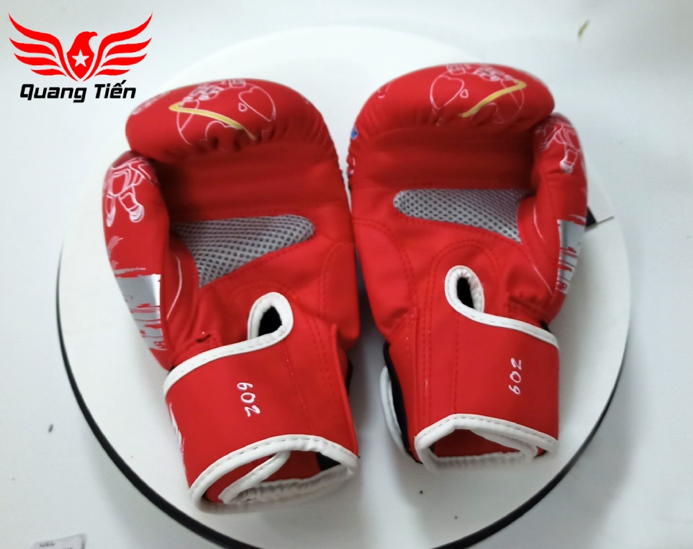 Găng tay boxing mini màu đỏ MTB trẻ em 6oz 6.0 new cá tính new 2025