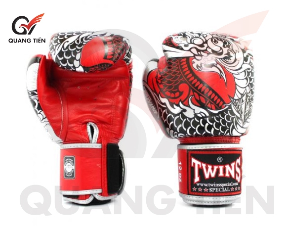 Găng Tay Boxing Twins FBGVL3-52 RỒNG NAGAS SILVER/RED