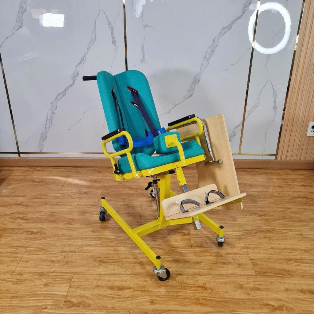 PN49M1 - Ghế ngồi trẻ khuyết tật tam giác ngã nằm
