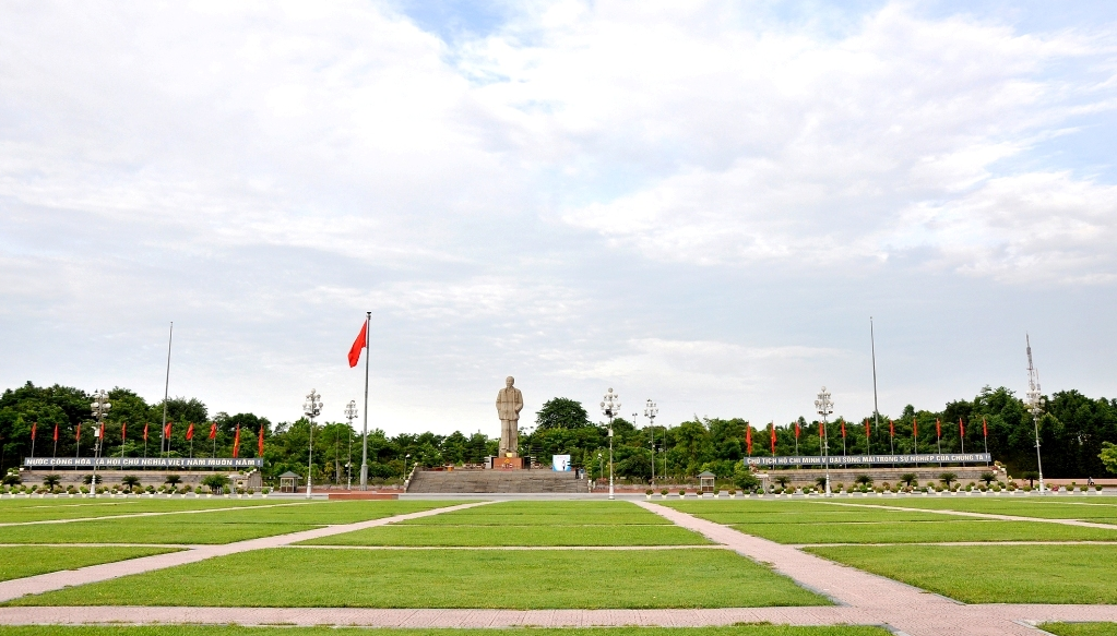 Quảng Trường Hồ Chí Minh