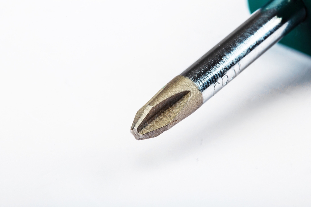 Tuốc nơ vít A đầu chữ thập SATA 2*38mm  62311