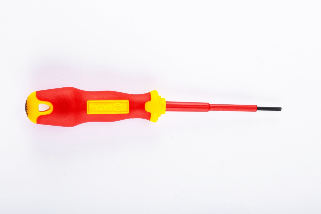 Tuốc nơ vít đầu dẹp SATA 4*100mm 211mm 61323