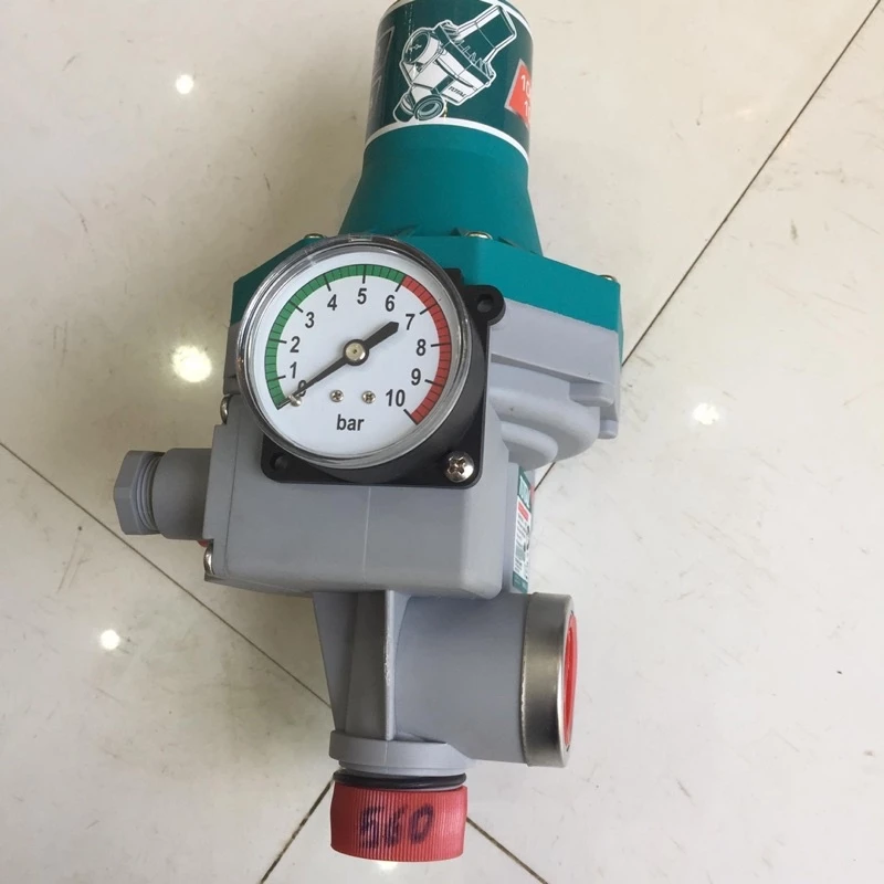 Máy Rờ Le Bơm Nước Tự ĐộngBằng Áp Suất TWPS102 TOTAL