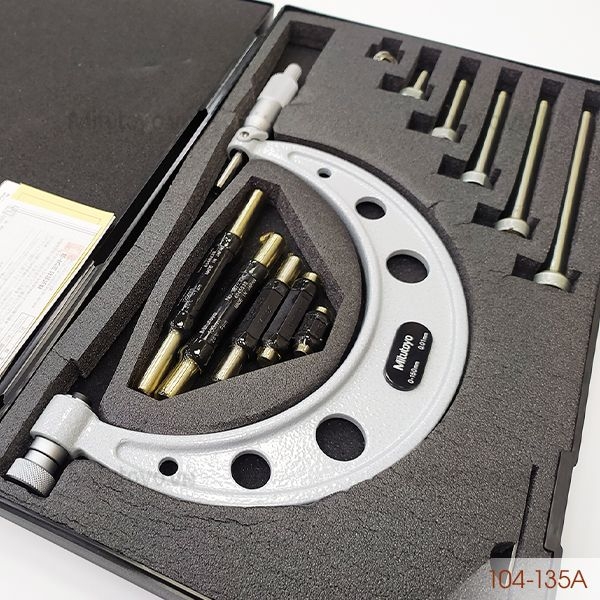 Panme cơ khí đo ngoài 0-150mm/0.01mm Mitutoyo 104-135A