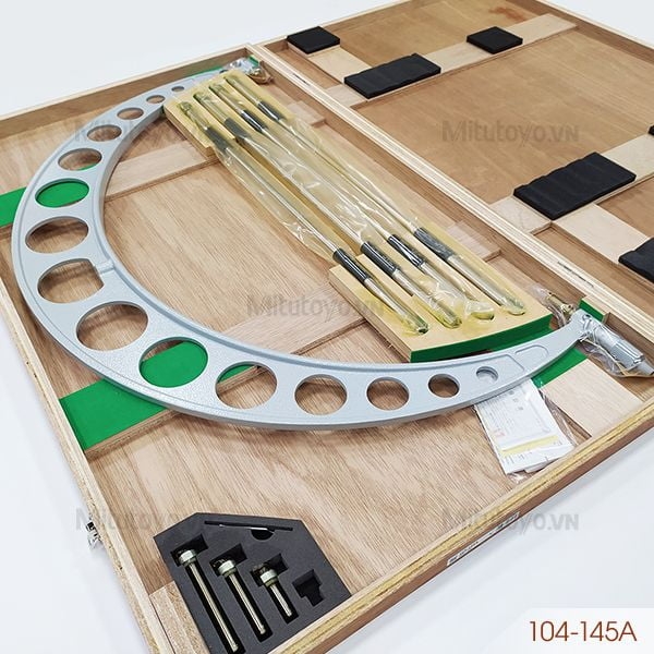 Panme đo ngoài cơ khí 600-700mm/0.01mm Mitutoyo 104-145A