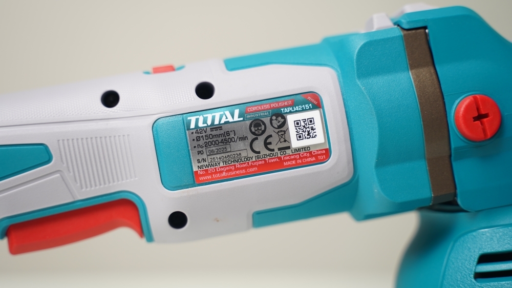 Máy đánh bóng dùng pin 42V Total TAPLI42151 150mm (1 Pin 2.0Ah, 1 Sạc)
