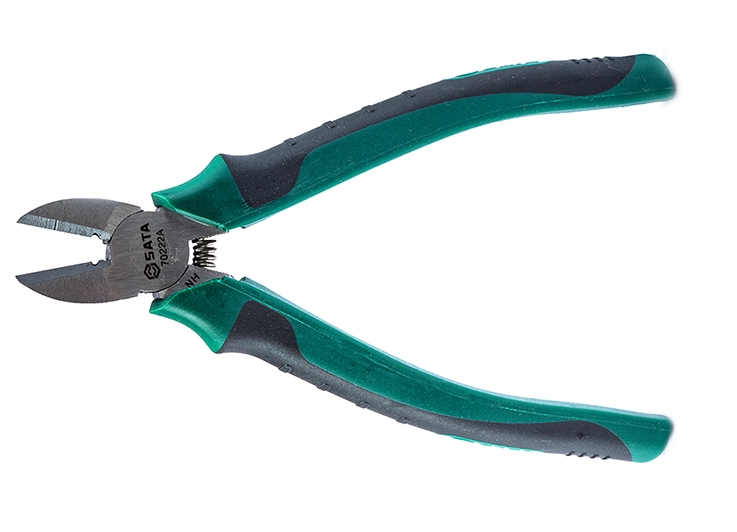 Kìm đa năng mũi cong SATA 6 inch 70222A