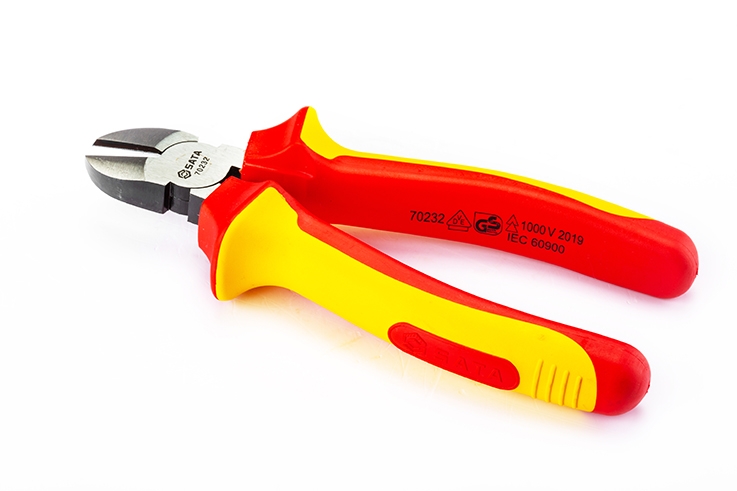 Kìm cắt mũi cong VDE SATA 6 inch 70232