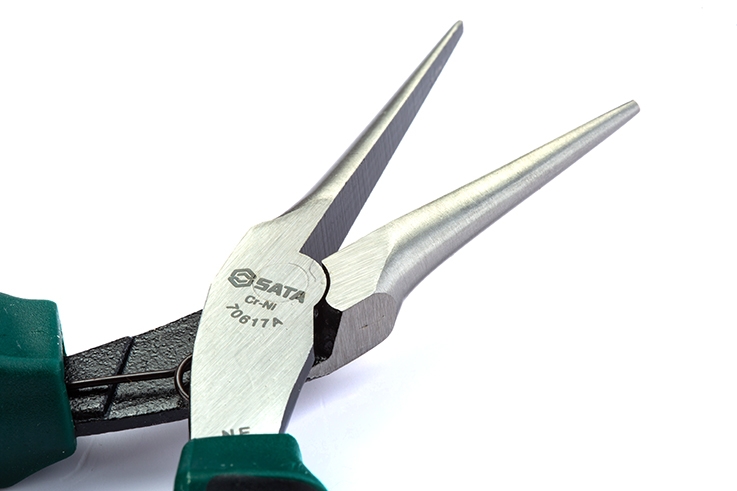 Kìm mũi thẳng dài nhỏ H/L 6 inch SATA 70617A - 6