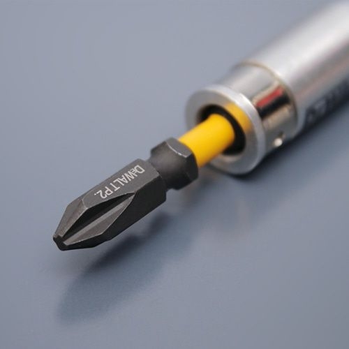 Mũi bắn vít có nam châm trợ lực Dewalt DWA13MS