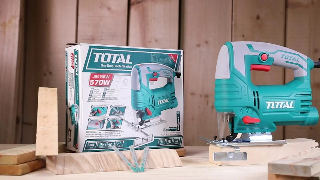 Máy cưa lọng 570W TS206656 TOTAL