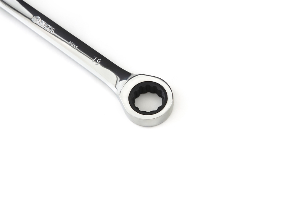 Cờ lê 2 đầu vòng 17*19MM SATA 46206 - FP BOX END RATCHETING WRENCH 17X19MM