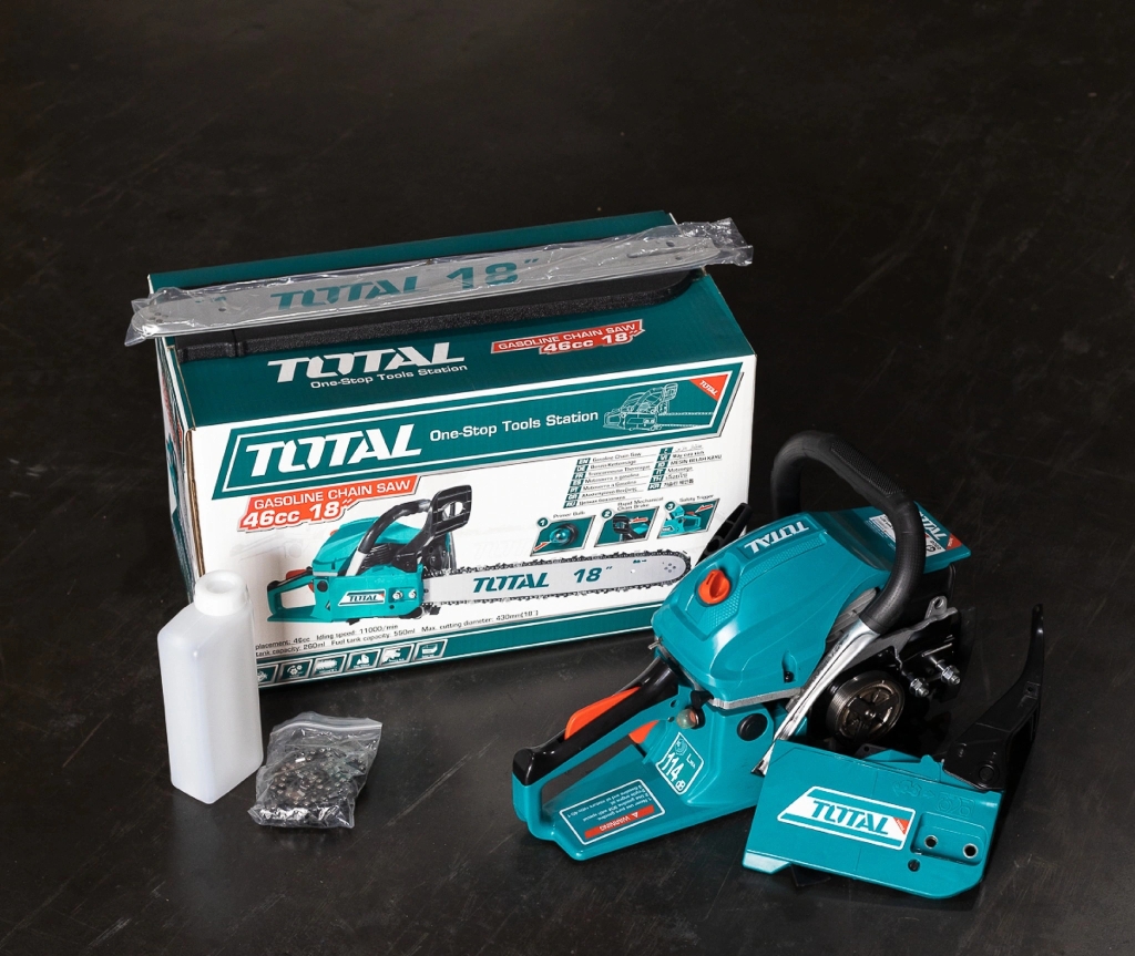 Máy cưa xích xăng TG5451811 TOTAL