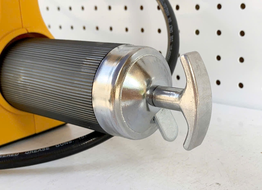 Máy bơm mỡ pin 20V Dekton D20-GS01 (Chung chân pin Dewalt)