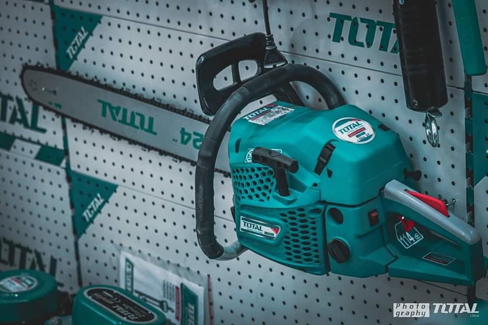 Máy cưa xích xăng TG5602411 TOTAL