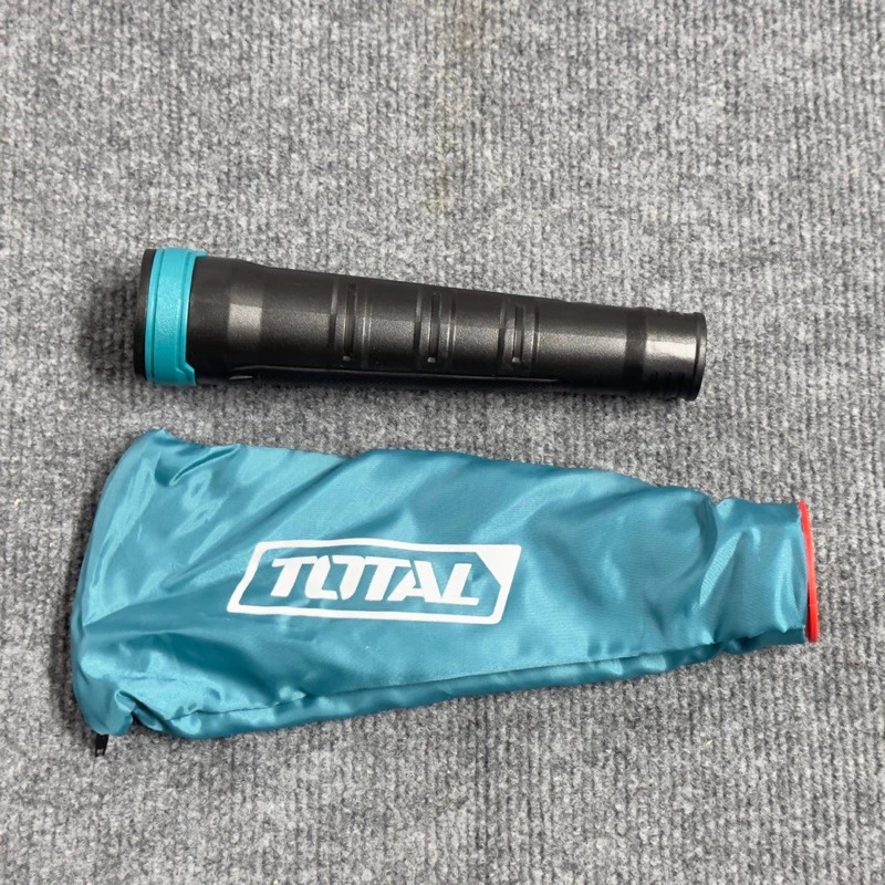 Máy thổi bụi 650W TB6036 TOTAL