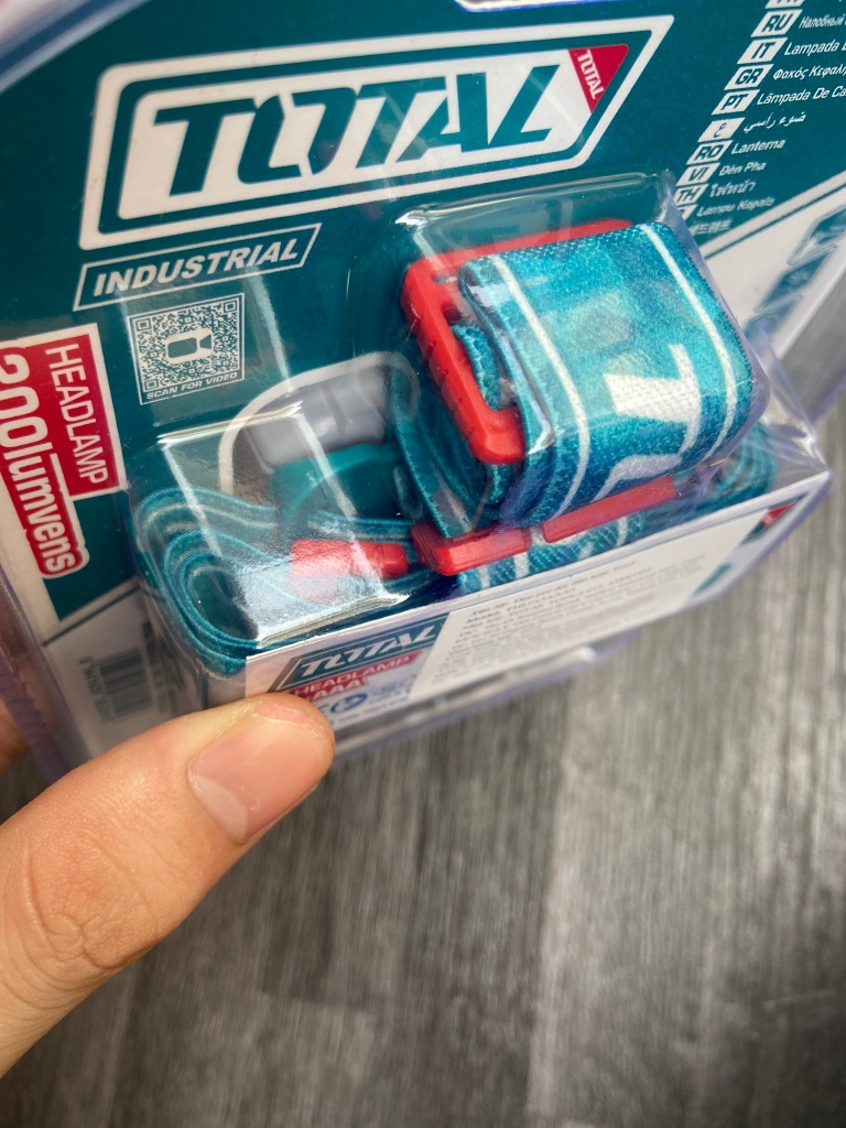 Đèn pin đội đầu Total THL013AAA6 (Pin AAA)