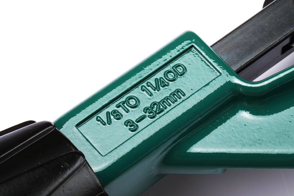 Dụng cụ cắt ống SATA 3-30mm 97302