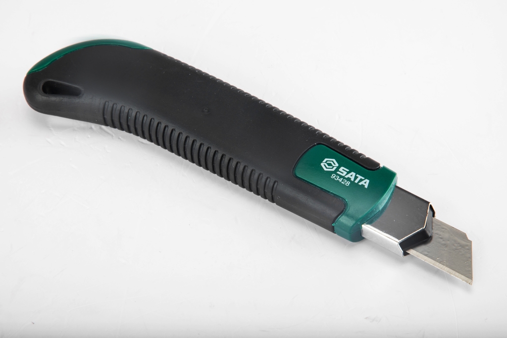 Dao tiện ích bằng cao su SATA 93428