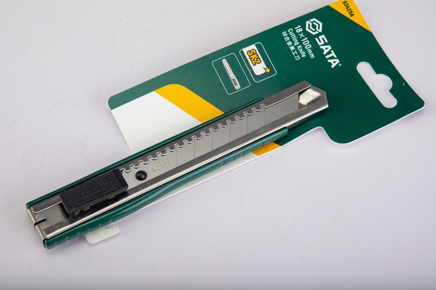 Dao tiện ích bằng kẽm SATA 93425A