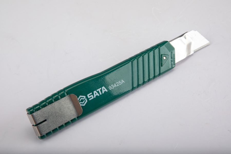 Dao tiện ích bằng kẽm SATA 93425A