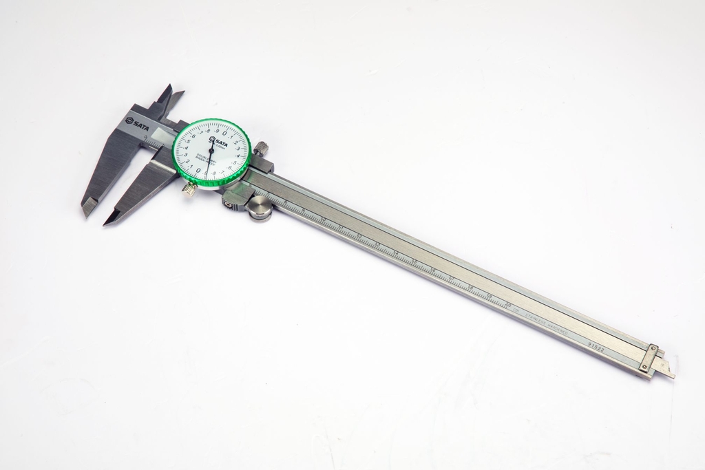 Thước cặp có đồng hồ chỉ báo SATA 0-150mm 91521