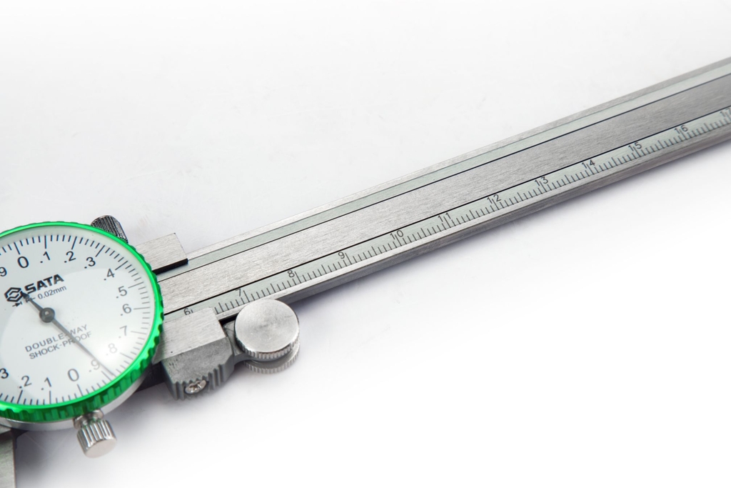 Thước cặp có đồng hồ chỉ báo SATA 0- 91523