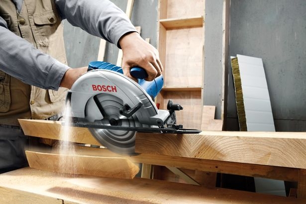Máy cưa đĩa GKS 235 (tốc độ cao) Bosch 06015A20K0