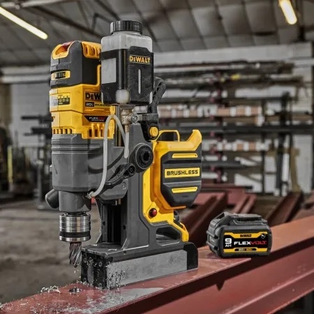 Máy khoan từ dùng pin Dewalt DCD1623N-B1
