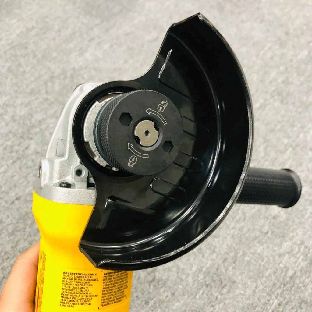 Dewalt DCG413BP2 Máy mài góc pin 20Vmax/BL (Thân máy + 2 Pin DCB184 5Ah + Sạc DCB1104 + Túi vải)