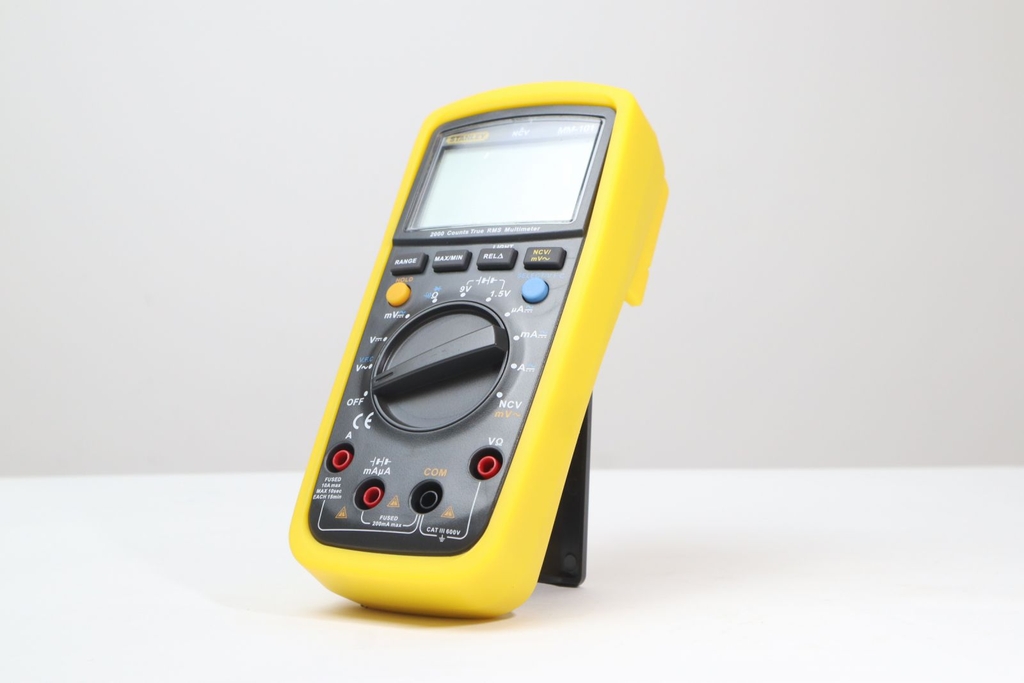 Đồng hồ đo điện digital Stanley MM-101-23C