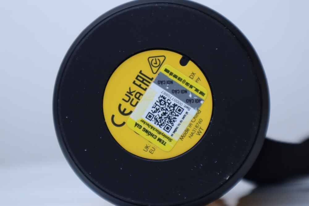 Loa mini Dewalt DCR009-XJ