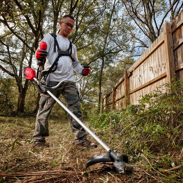 Máy cắt cỏ dùng pin 18V Milwaukee M18 FBCU-0