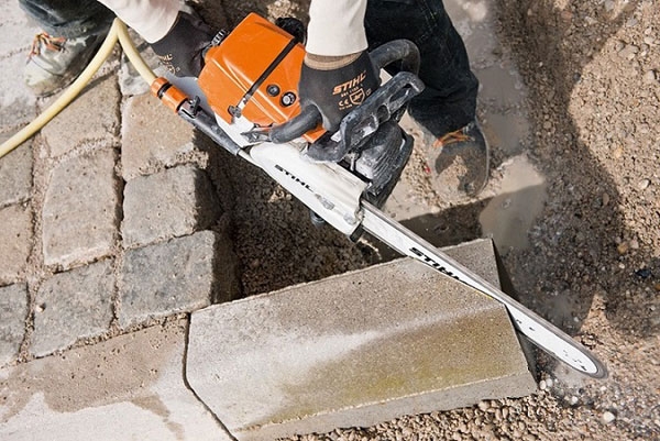 Máy cắt bê tông STIHL GS461 dùng xăng