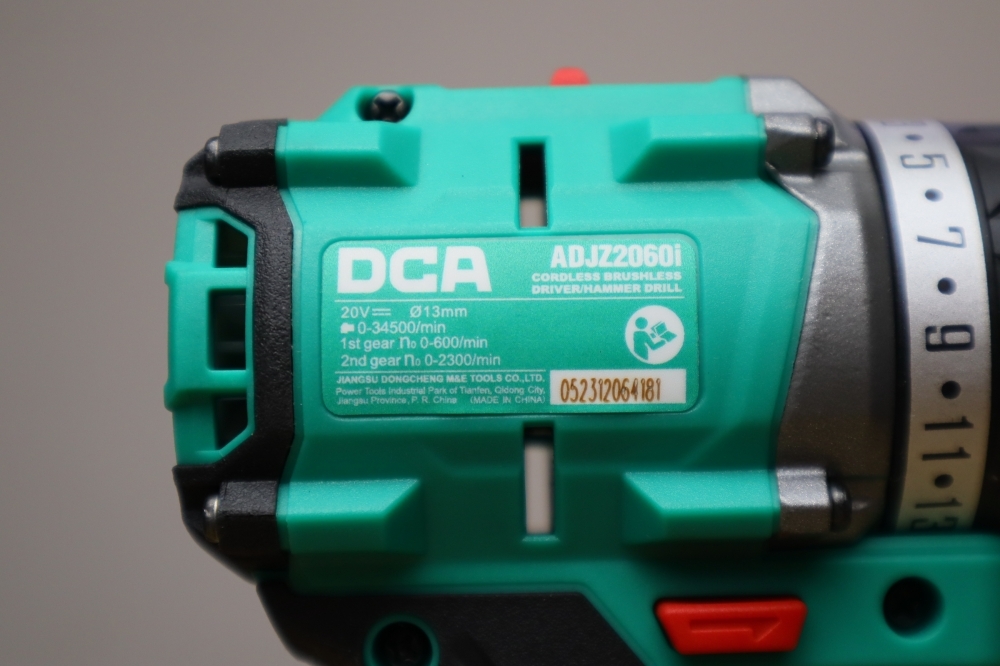 Máy khoan động lực không chổi than dùng pin DCA ADJZ2060iAM