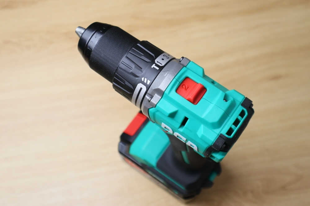 Máy khoan động lực không chổi than dùng pin DCA ADJZ2060iAM