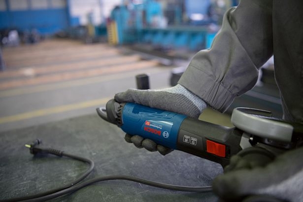 Máy mài góc GWS 17-125 S Bosch 06017D0300