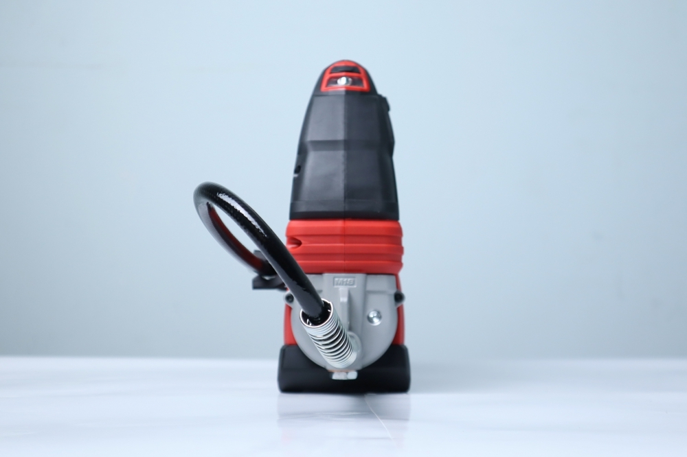Máy tra mỡ dùng pin 18V Milwaukee M18 GG-0