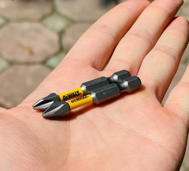 Hộp 15 mũi bắn vít PH2*50mm Dewalt WA2PH2MF15